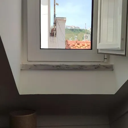 Casinha Da Marina - Totalmente Renovada * نازاريه